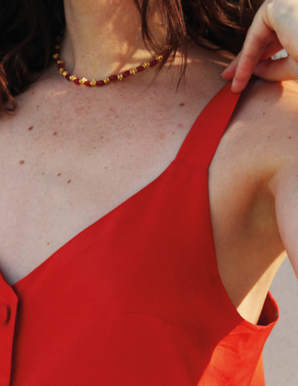 Patron de couture - Top à bretelles boutonné - Zoom bretelle