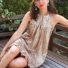 Patron de couture - Robe courte tour de cou à sequins - Assise