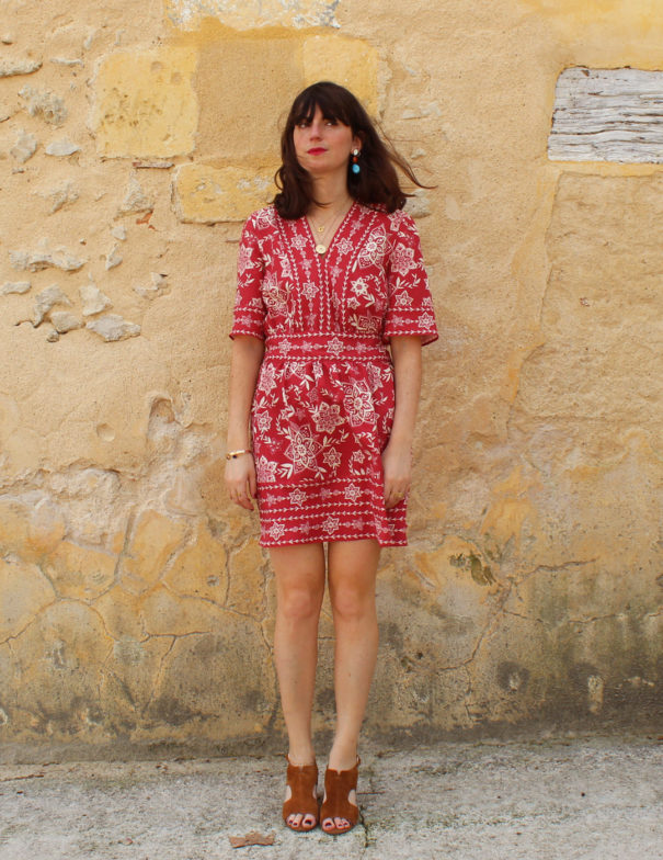 Patron de couture - Camélia - Robe courte à bandes - Devant plein pied