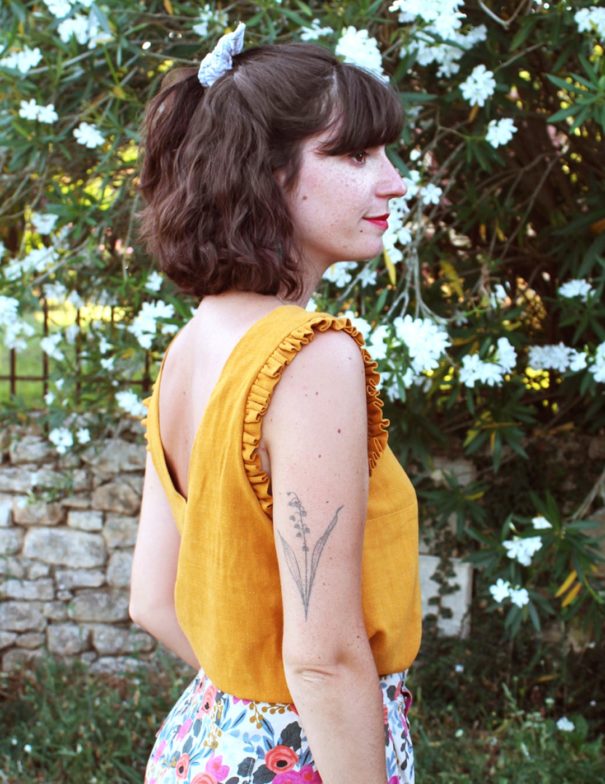 Patron de couture - Flora - top intemporel - dos 3/4