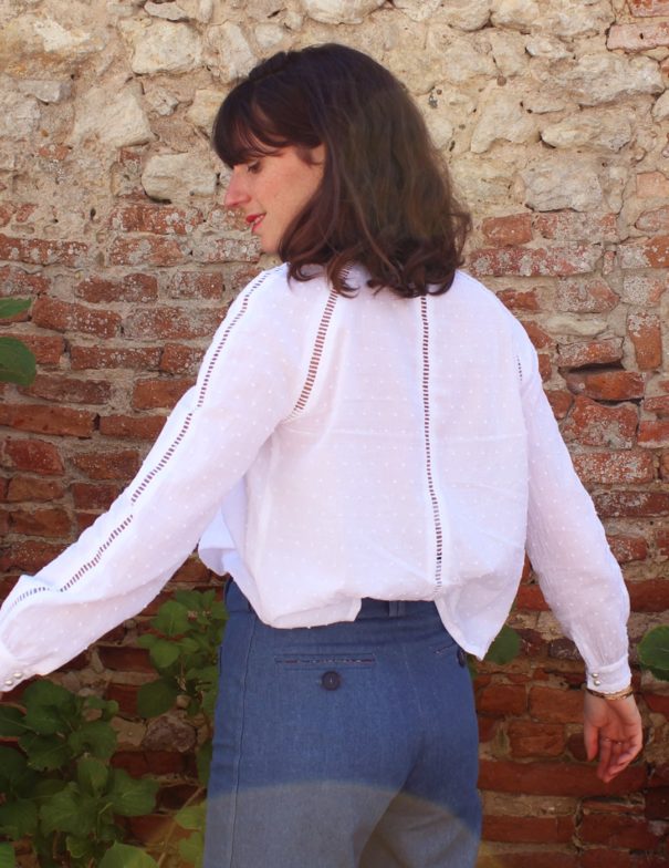 Patron de couture - Pétunia - blouse aux jours échelle - 3/4 dos