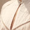 Patron de couture - Pétunia - blouse aux jours échelle - zoom décolleté