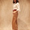 Patron de couture - Pissenlit - Pantalon droit taille haute - plein pied côté