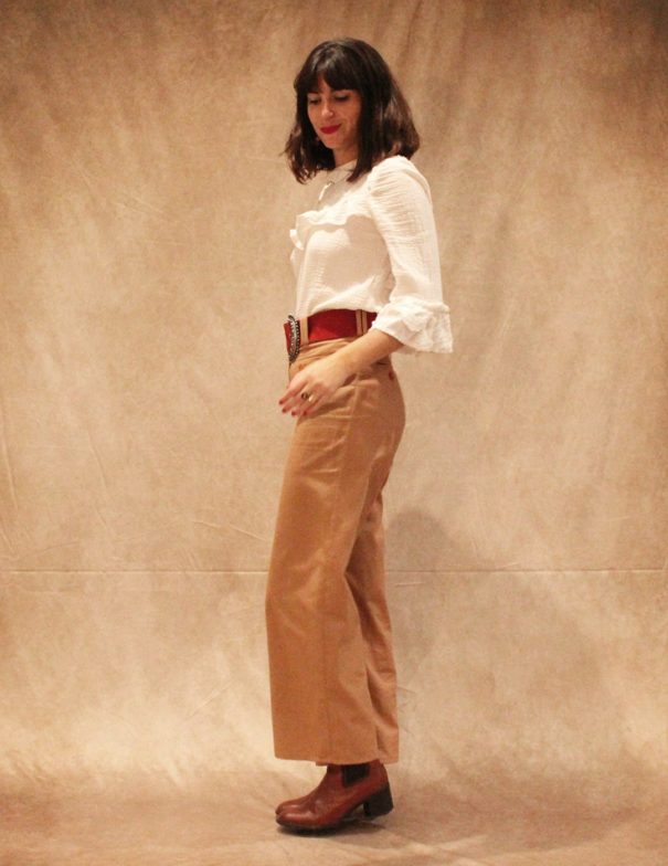 Patron de couture - Pissenlit - Pantalon droit taille haute - plein pied côté