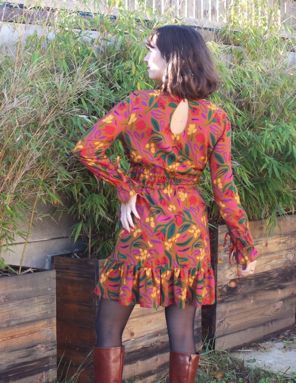Patron de couture - Pivoine - robe courte d'hiver - dos