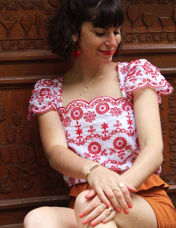 Patron de couture - Pluméria - blouse aux bords festonnés - devant