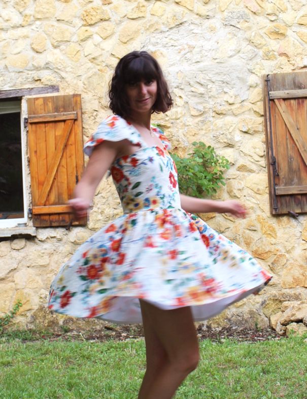 Patron de couture - Pluméria - robe à écaille - devant tournant